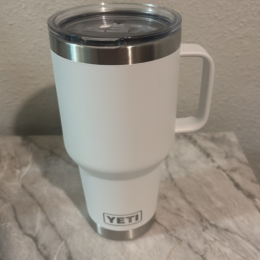 YETI Rambler tumbler, 30 oz size,  Austin FC logo. White - Picture 4 of 4